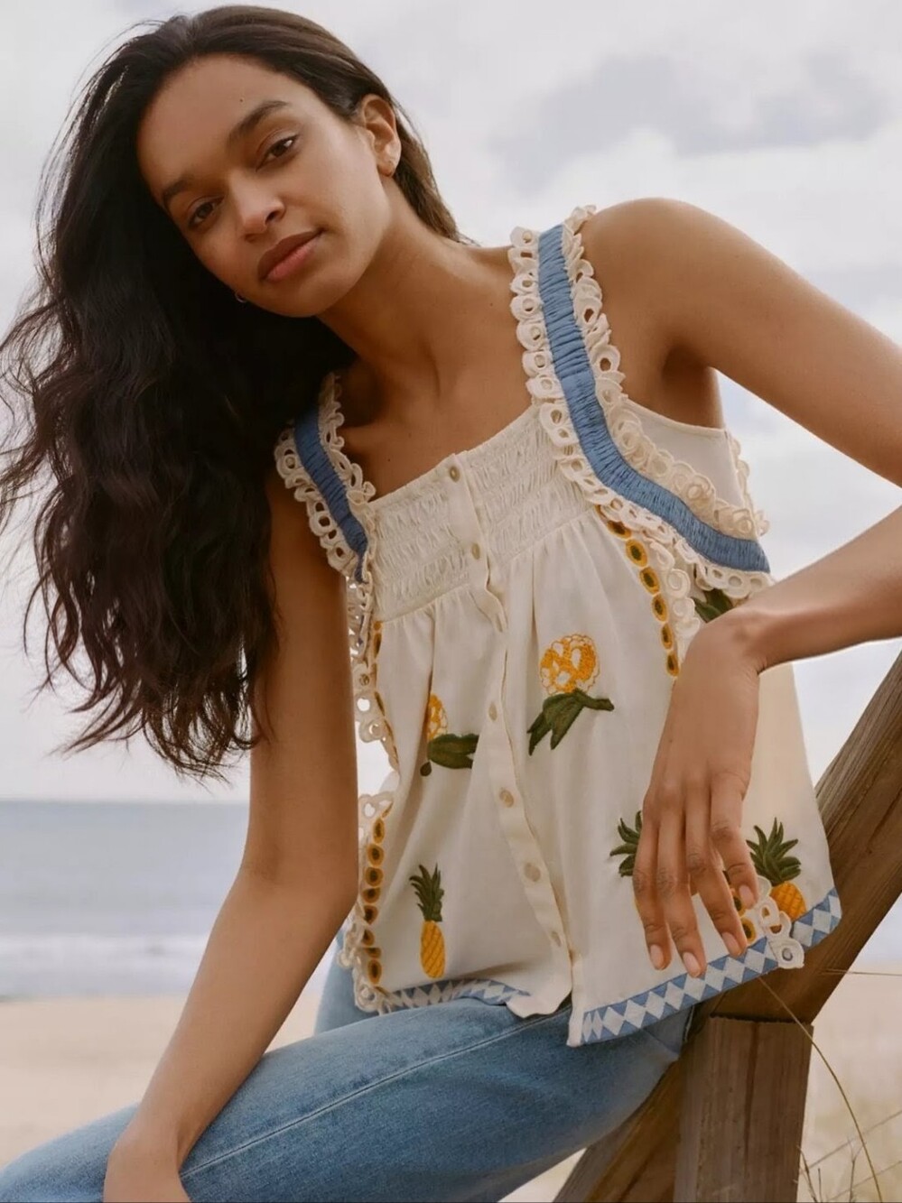 ANTHROPOLOGIE Seen Warn Kept Boho Pineapple Embroidered Bib Front Tank Top M EUC